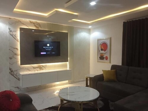 Aquarian 2 Bedrooms Apartment