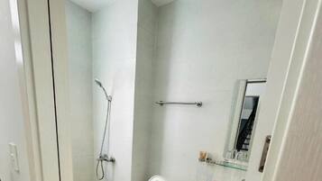 Double Room | Bathroom