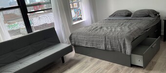 P2B Near Convention center, MET 1 bathroom 1 bathroom, share kitchen