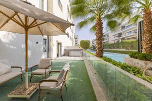 Terrace/patio -  Luxury 2BD Apt with Garden in New cairo (Cairo Governorate)