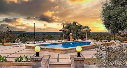 IMAGINE VILLA - Villa mit privatem Pool und spektakulärem Bergblick - Kostenloses WLAN