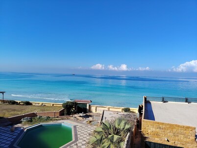 Romantic blue sea view big apartment