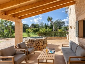 Terrace/patio - Es Masteya - Restored Countryside Villa with Pool & Mountain Views (Moscari)