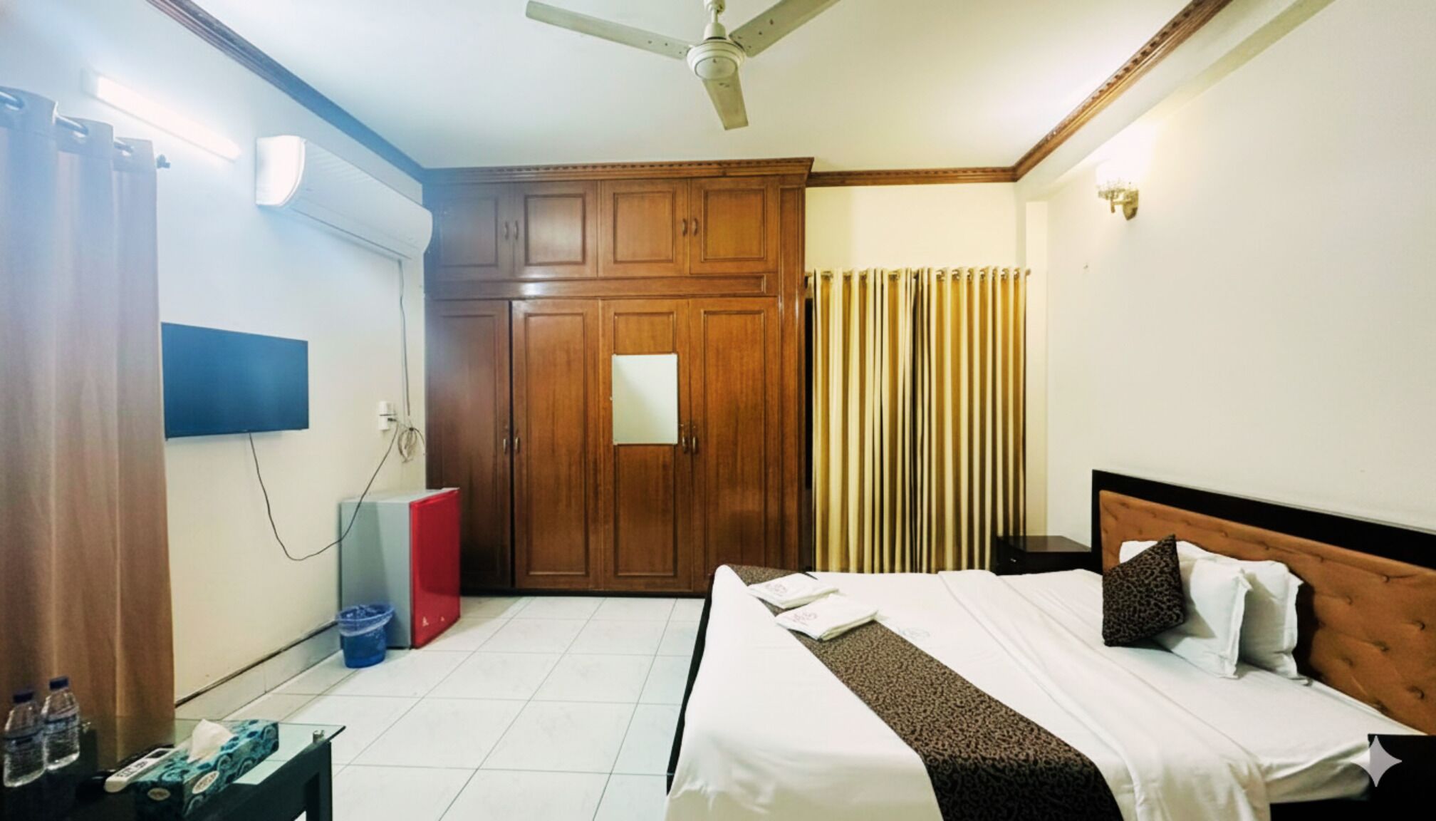 Deluxe Room | Free WiFi