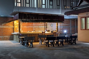 Bar (di hartanah)