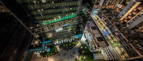 Luxury Apartment, 2 Bedrooms, Balcony, City View | Exterior