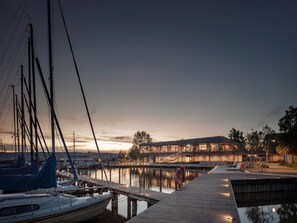 Marina - Large guesthouse with terrace and stunning views (Breitenbrunn)