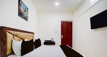 Townhouse Vangani Railway Station