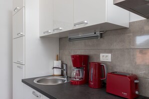 House | Private kitchen - Holiday Home Monika - Two Bedroom Holiday Home With Terrace and Sea View (Ston)
