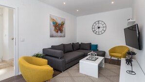 Unclassified image, 3 of 40, button - Holiday Home Monika - Two Bedroom Holiday Home With Terrace and Sea View (Ston)