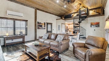 Télévision, cheminée