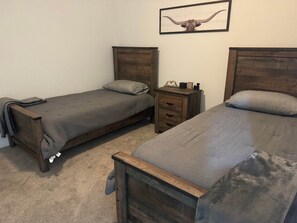 Room - Spring Branch Hill Country Retreat (Canyon Lake)