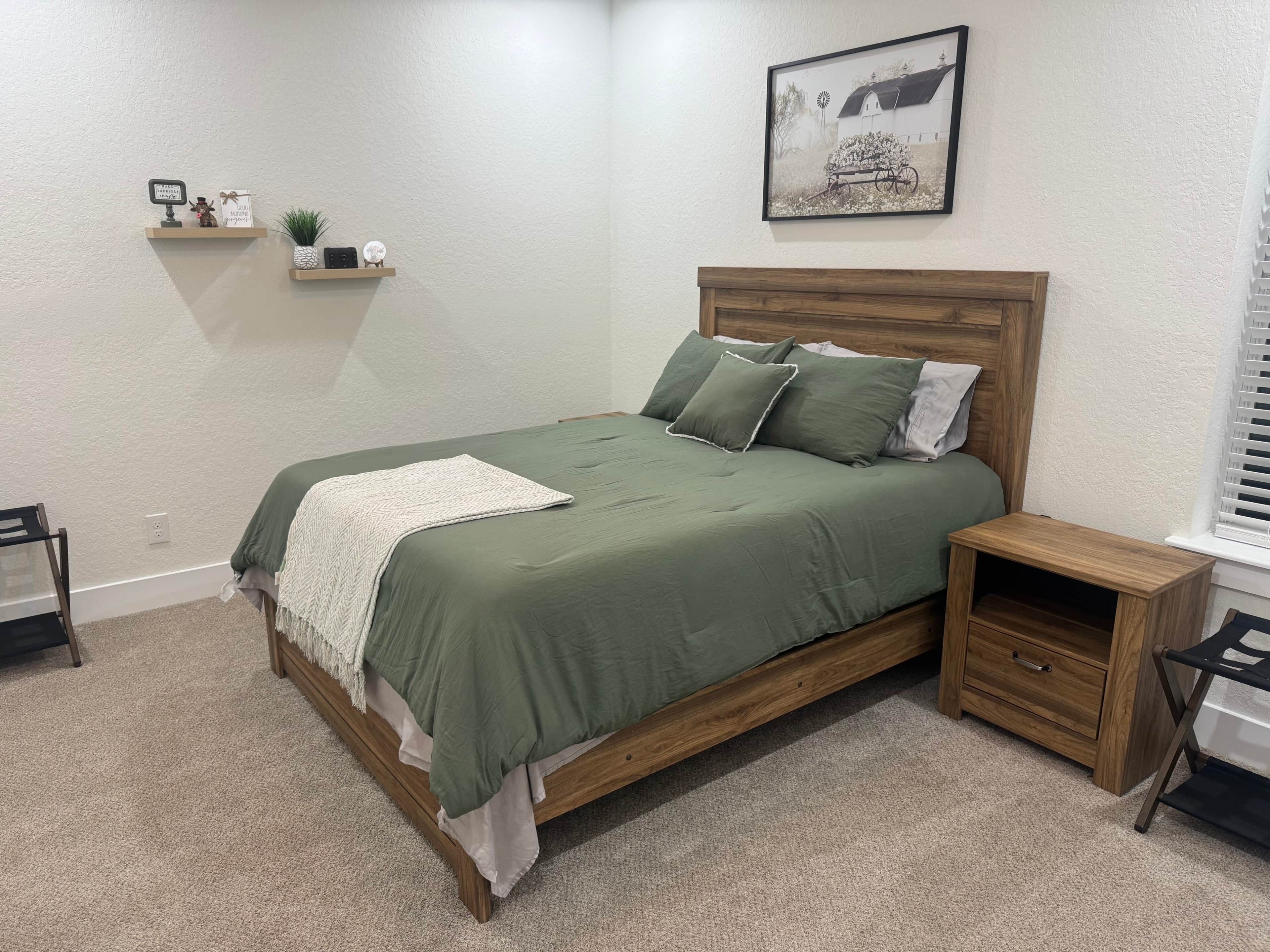 4 soverom, strykejern/-brett, wi-fi og sengetøy