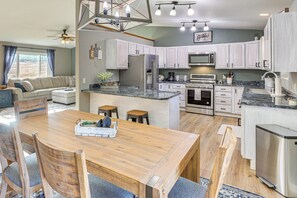 Fridge, microwave, stovetop, dishwasher - 2 Mi to Main St, Sturgis! Spacious Group Getaway (Sturgis)