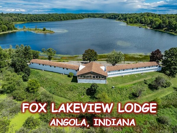 Exterior - Fox Lakeview Lodge (Angola)