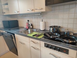 Private kitchen - Thun Mountain View Stay I Interlaken 20min (Thun)