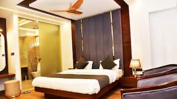 Deluxe Double Room, City View
