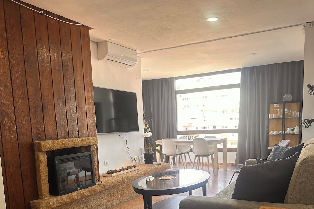 Exclusive Apartment, 2 Bedrooms | Living area | 40-inch TV with digital channels