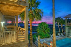 Terrace/patio - Relaxed Port Aransas Home Near Beach, Dining, and Island Fun | At Last (Port Aransas)