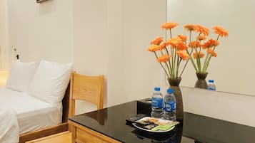 Habitación doble Deluxe | Ropa de cama de alta calidad y camas con pillow-top