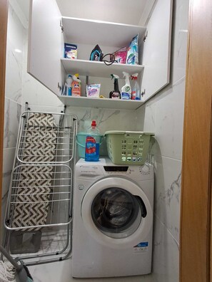 Interior - COZY AIRPORT APARTMENT (Machico)