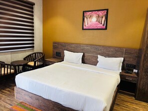 Luxury Room - The Nature Resort (Haridwar)
