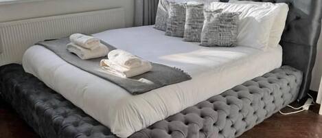 2 chambres, accès Internet, draps fournis