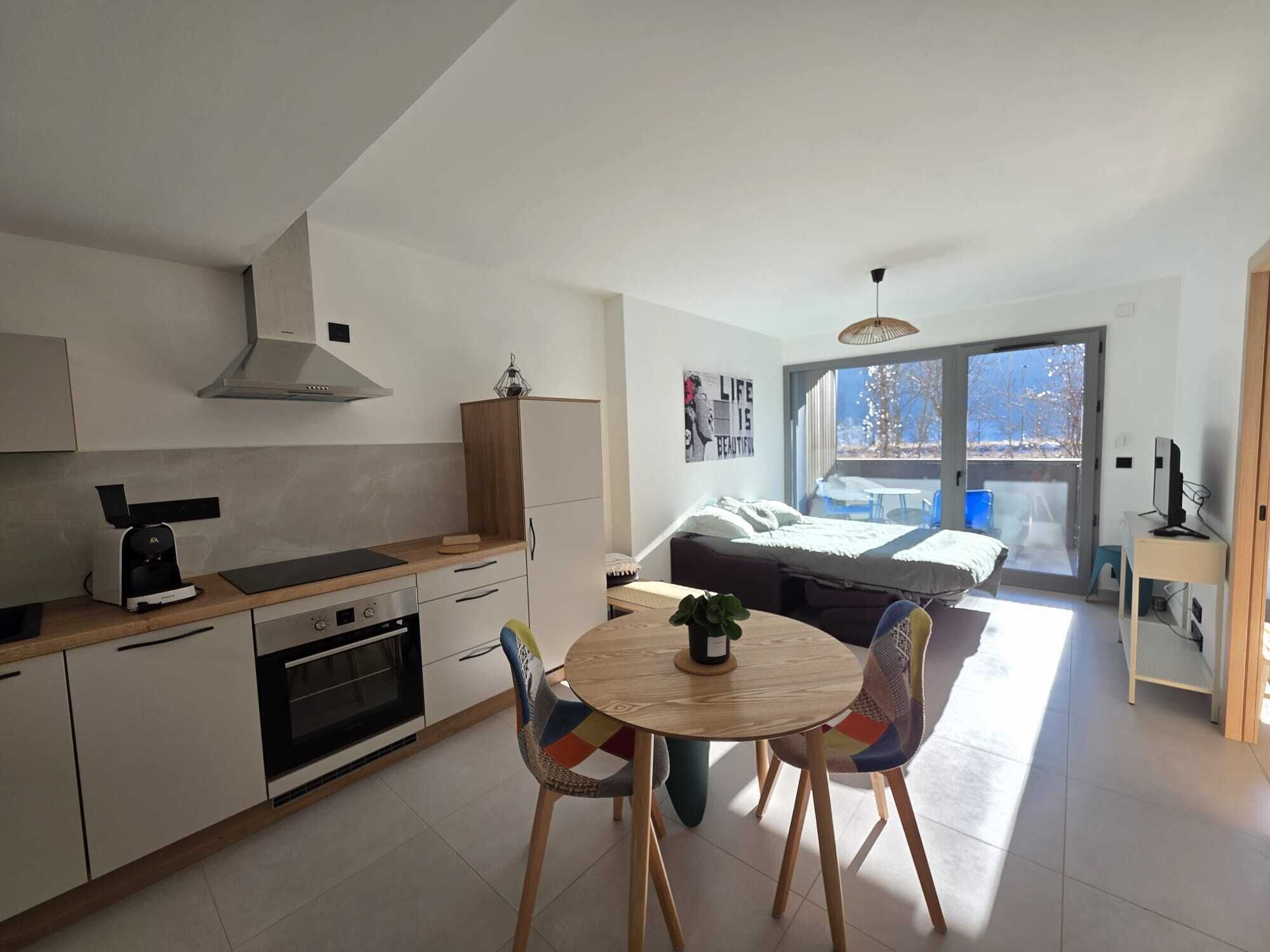 1 Schlafzimmer, Bügeleisen/Bügelbrett, Bettwäsche