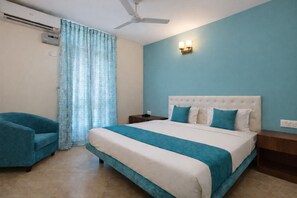 Standard Double Room - Rooms By DeVerveil (Mysuru)