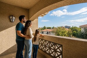 Property grounds - DT Tempe Stay near Diablo Stdm |Pool Gym WD (Tempe)