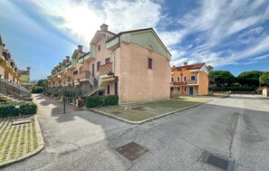 Exterior - 2 bedroom cozy apartment in Rosolina Mare RO (Rosolina Mare RO)