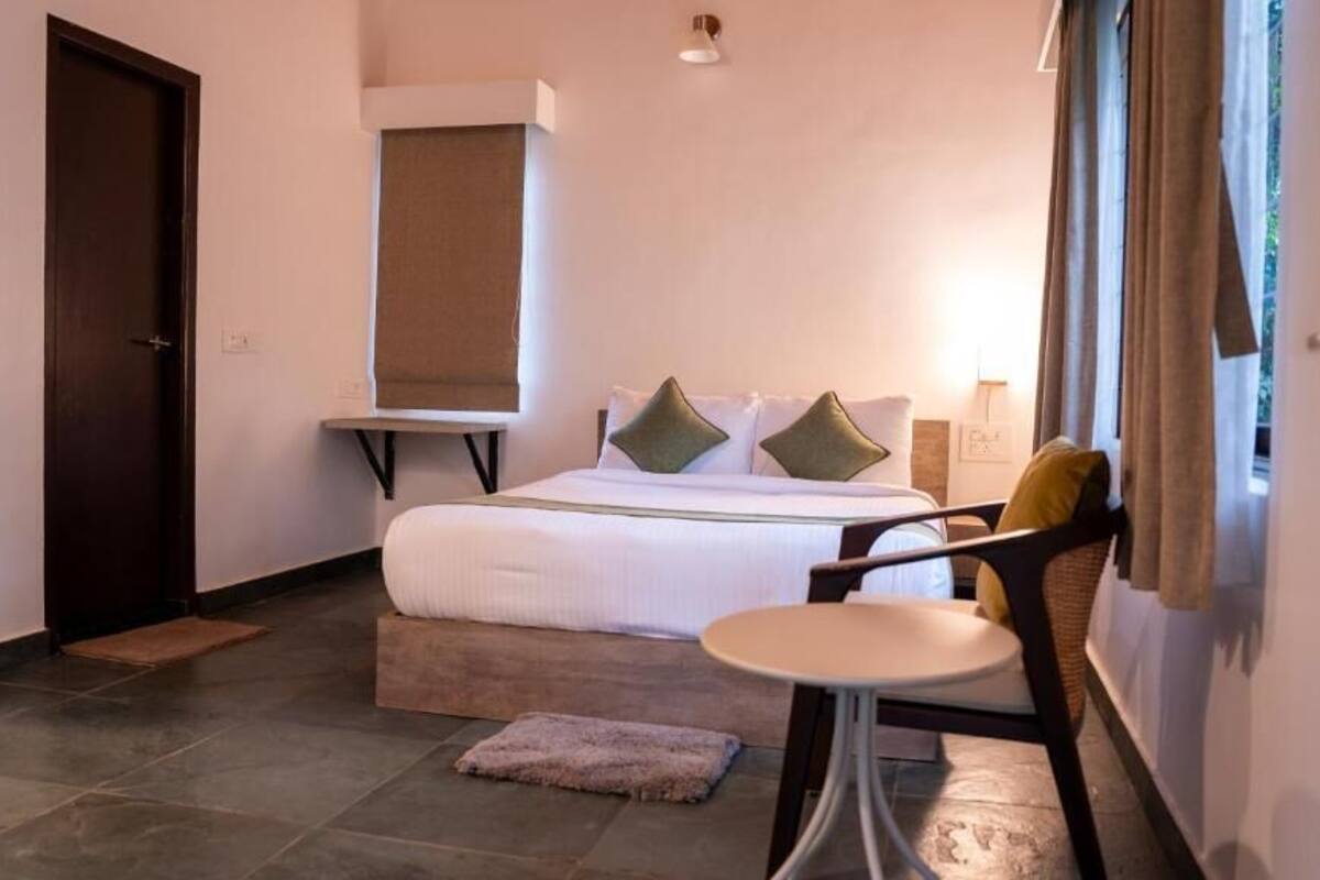 Double Room, Balcony, Courtyard View | Egyptian cotton sheets, premium bedding, minibar (some free items)