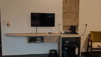 Double Room, Balcony, Courtyard View