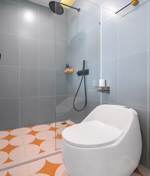 Classic Double Room | Bathroom | Shower, free toiletries, hair dryer, towels - Xiamen Anlan Seaview Hotel (Xiamen)