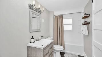 Hårtørrer, håndklæder, Toiletpapir