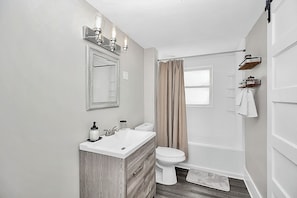 Hårtørrer, håndklæder, Toiletpapir