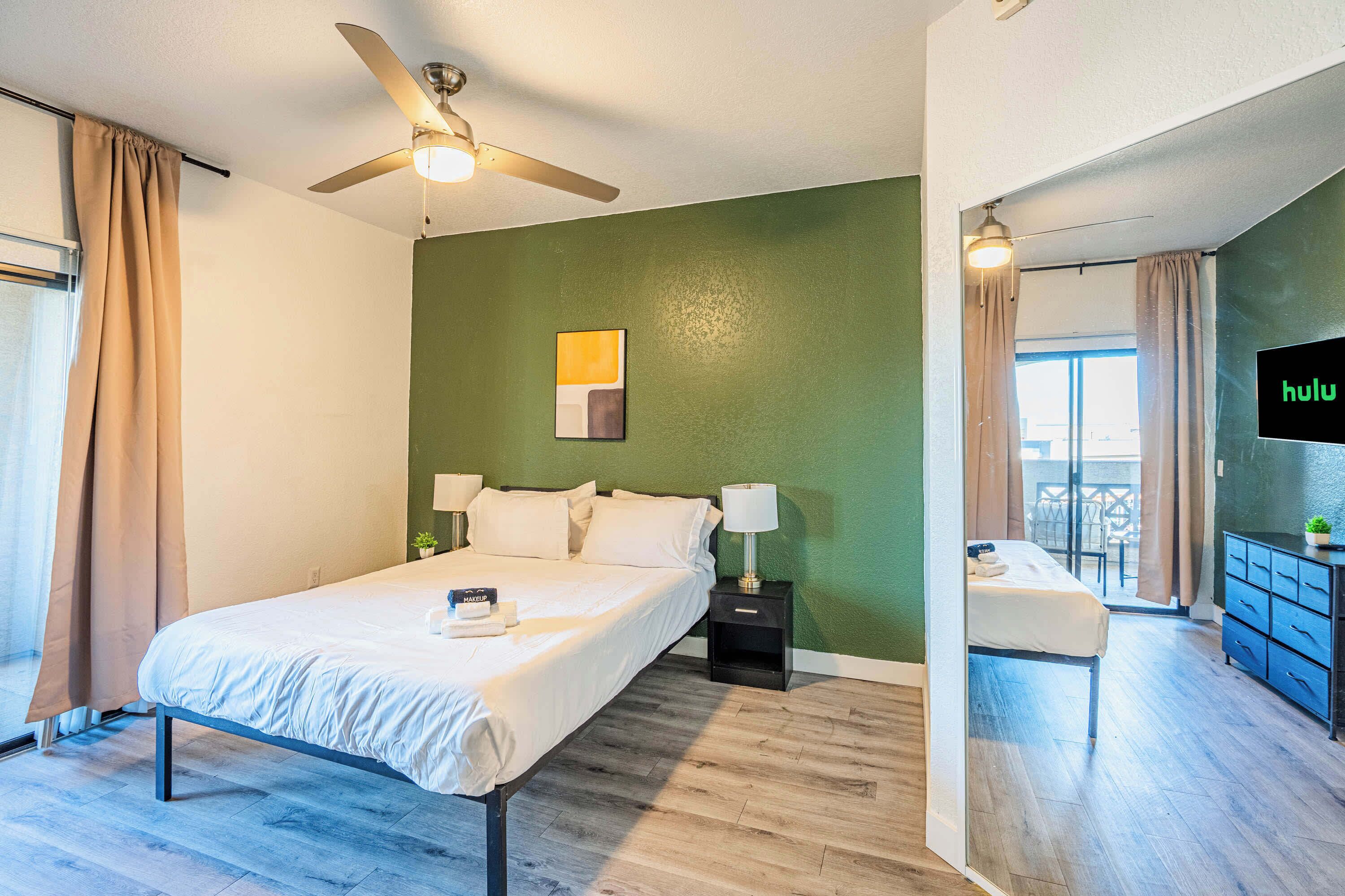 36 bedrooms, desk, iron/ironing board, WiFi