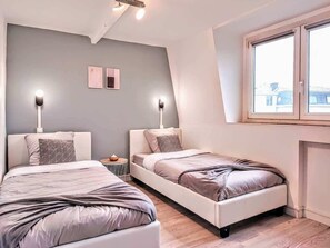 4 bedrooms, travel cot, WiFi, bed sheets - Japandi 4 chambres, Wifi, proche parc Barbieux (Croix)