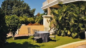 Outdoor dining - TTC Aarambagh Resort and Spa, Kumbhalgarh (Kumbhalgarh)