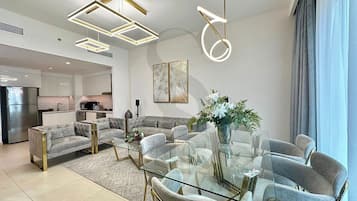 Apartment, 2 Bedrooms, City View | Living area