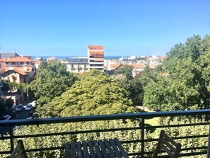 Property grounds - T2 Biarritz Jardin Public. Ocean view with balcony (Biarritz)