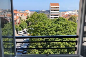 Interior - T2 Biarritz Jardin Public. Ocean view with balcony (Biarritz)