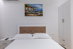 Doppelzimmer, Balkon | Kostenloses WLAN, Bettwäsche