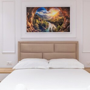 Basic Double Room | Free WiFi, bed sheets - Marilena's Garden (Ksamil)