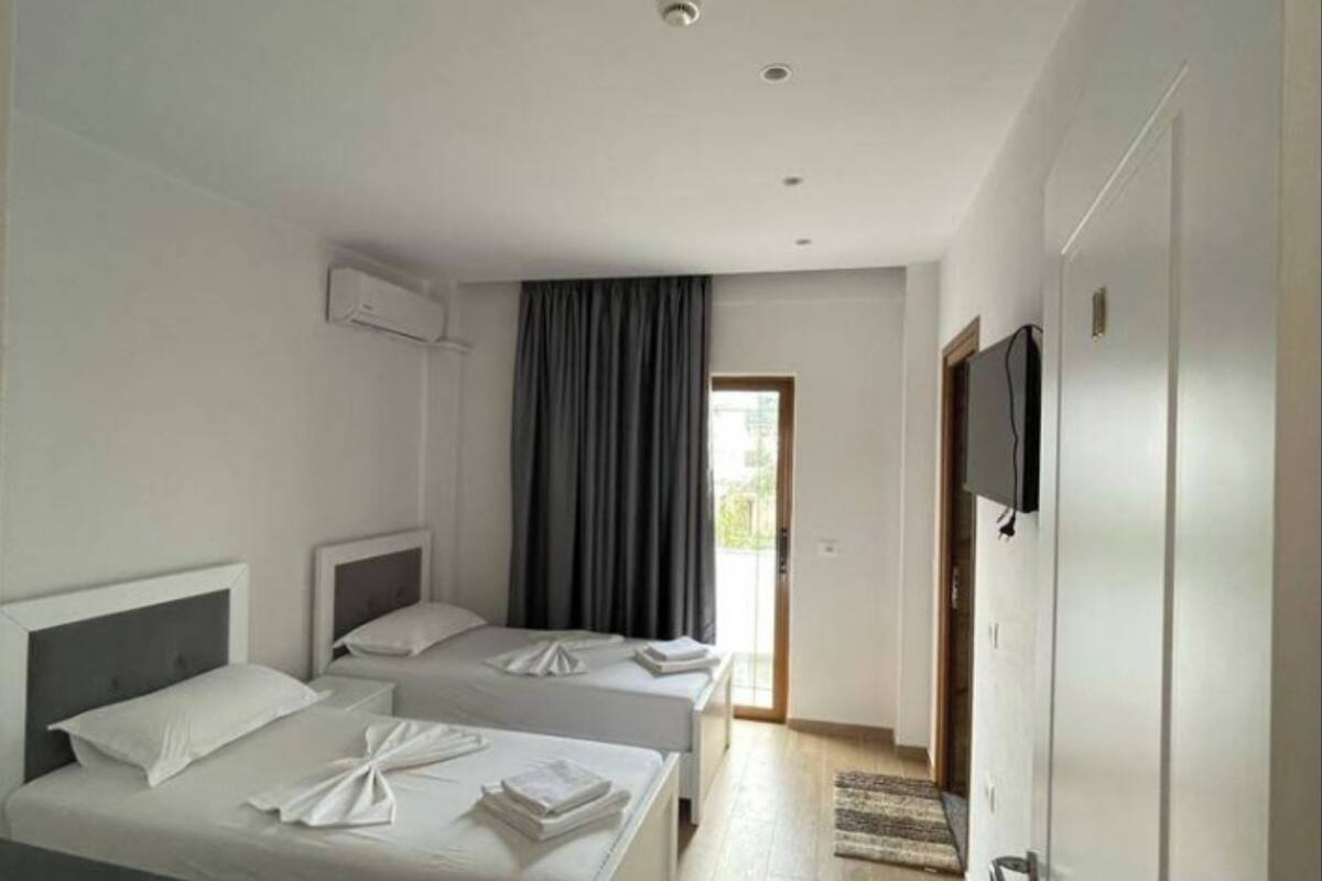Superior Double Room | Free WiFi