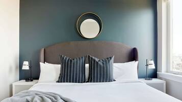 1 chambre, bureau, fer et planche à repasser, Wi-Fi