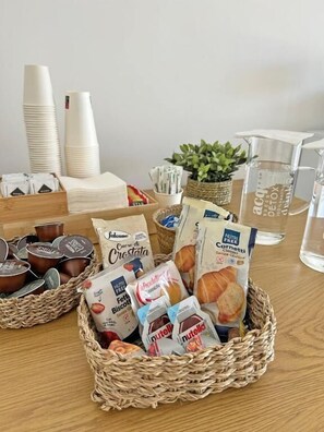 Frukost enligt egen beställning varje dag mot avgift