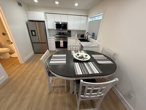 Private kitchen - Fresh !AF! As Fresh (Whitehorse)