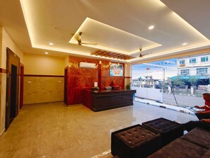 Lobby - Hotel New Pratap (Katra)