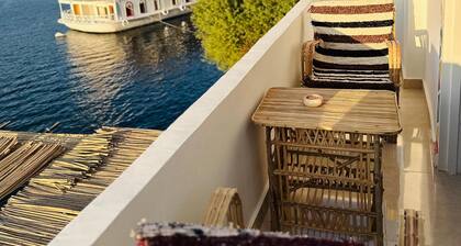 Marvelous 2-bedroom hotel suites with AC in Aswan